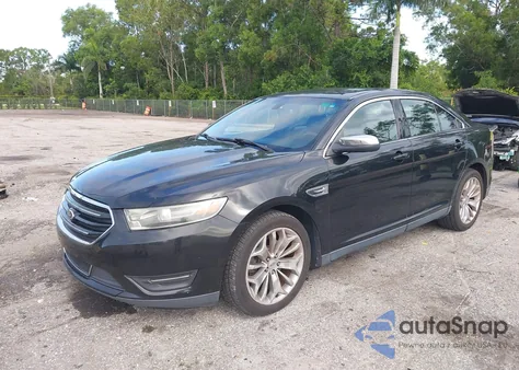 2015 Ford Taurus Limited z USA, uszkodzony, nr VIN 1FAHP2F81FG168968